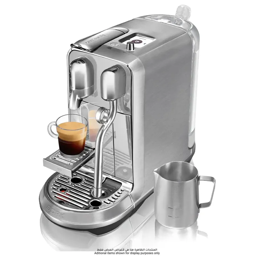 ネスプレッソ　Creatista Plus J520ME 2019年　美品 ネスプレッソ Creatista Plus J520ME 2019年 美品