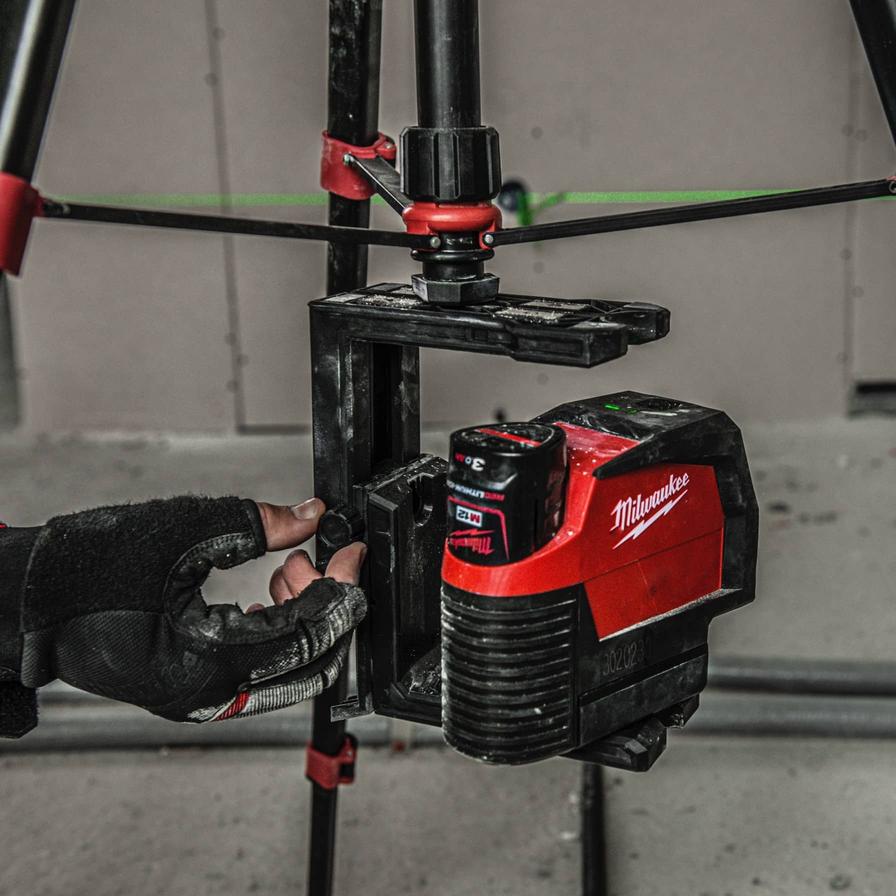 Buy Milwaukee M12 Cross Line Laser Online in Dubai the UAE ACE