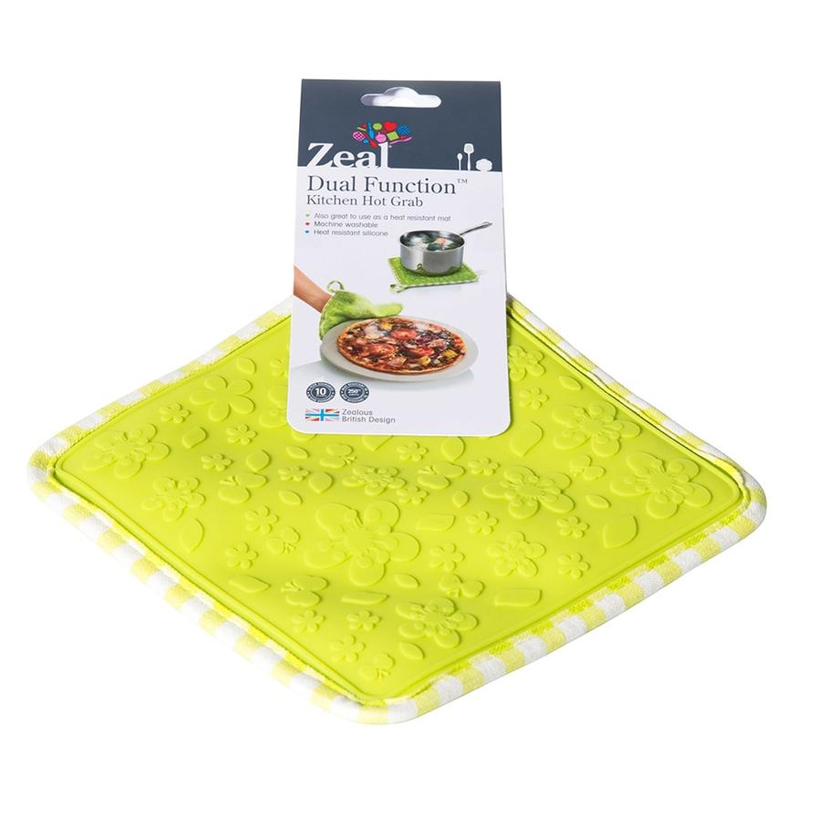 Zeal Square Hot Mats in Gingham Design