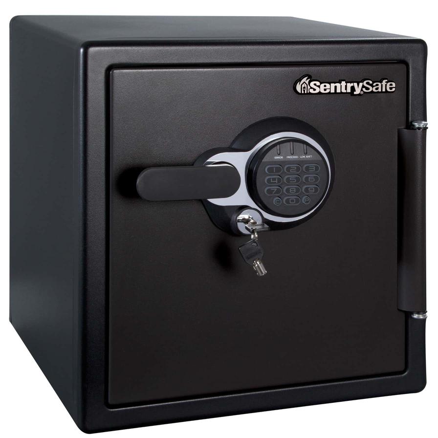Sentry Digital Fire & Water Resistant Safe, SFW123GTC (0.035 cu m.)