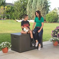 Lifetime Plastic Storage Box W/Lid (128 x 64 x 67 cm)