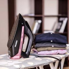 Geepas Ceramic Plate Steam Iron, GSI7791 (2400 W)