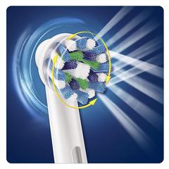 Oral-B Oxyjet Cleaning System + Pro 2000 Toothbrush