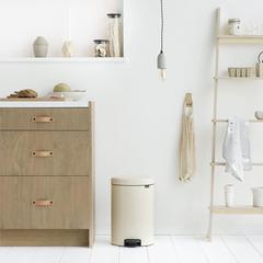Brabantia NewIcon Pedal Bin (20 L, Almond)