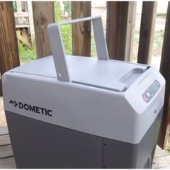 Dometic CoolPro Thermoelectric Cooler/Warmer (21 L, Gray)