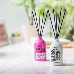 Be In a Good Mood Reed Diffuser (Romantic Pink Violet, 100 ml)