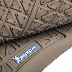 Michelin 965 All Season Rubber Floor Mat Set (71 x 45 x 1.1 cm, 4 Pc., Tan)