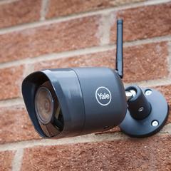 Yale Smart Living CCTV Wifi Bullet Camera, SV-DB4MX-B (4 MP)