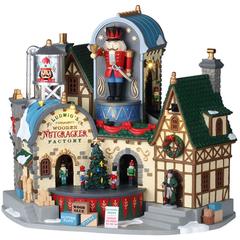 Lemax Ludwig’s Wooden Nutcracker Factory Festive Décor (28 x 29 x 20 cm)