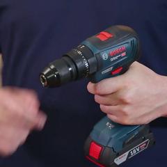 مثقاب صدمي بدون فحمات بوش GSB 18V-50 (18 فولت)