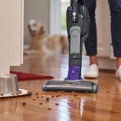 Black+Decker Cordless 2-in-1 Pet Dustbuster Vacuum Cleaner, SVJ520BFSP (18 V, 500 ml)
