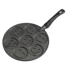 Nordic Ware Round Smiley Face Pancake Pan (26.7 x 44.5 x 5.7 cm)