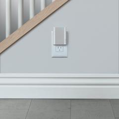 Ring Chime Doorbell & Camera Accessory (7.78 x 6.2 x 2.5 cm)