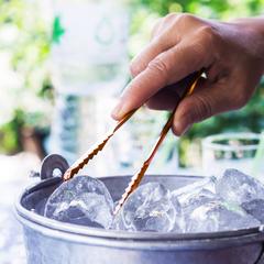 Raj Copper Ice Tong (26 x 7.6 x 4 cm)