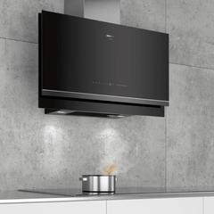 Siemens iQ700 Built-In Wall-Mounted Inclined Cooker Hood, LC97FVW69B (50 x 89 x 26.3 cm)