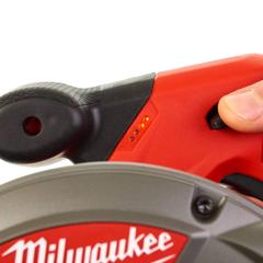 Milwaukee Cordless Brushless Compact Circular Saw (12 V)
