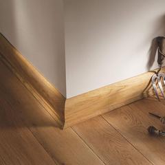 Oak Scotia Moulding (18 x 18 x 2400 mm)