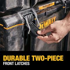 DeWalt ToughSystem 2.0 Plastic Tool Box (37.46 x 55.24 x 41.27 cm)