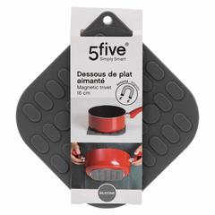 5Five Magnetic Silicone Trivet (16.6 x 0.6 x 16.6 cm)