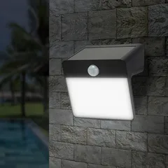 GoodHome Summerside LED PIR Solar Floodlight (2.6 W, Cool White)