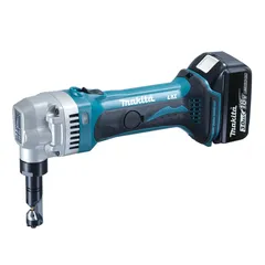 Makita Cordless Nibbler W/Batteries & Charger, DJN161RFE (18 V, 1.6 mm)