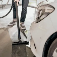مكنسة كهربائية سلكية للاستخدام الرطب والجاف كارتشر WD 4 (1000 واط)