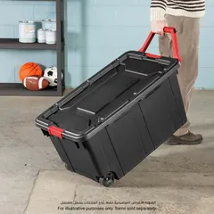 صندوق تخزين بلاستيكي بعجلات للأعمال الصناعية ستيريلايت (151 لتر)