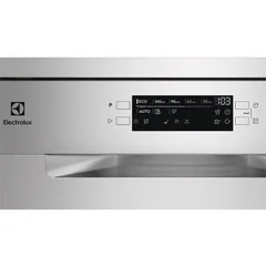 Electrolux UltimateCare 700 Freestanding Dishwasher, ESM48311SX (14 Place Settings)