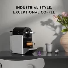 Nespresso Pixie Cofee Machine (0.7 L, Silver) + Aeroccino 3 Milk Frother, D62-SI-3694-BK