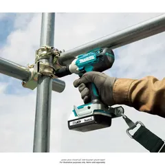 Makita G-Series Li-ion Cordless Impact Wrench Kit W/Battery & Charger (18 V)