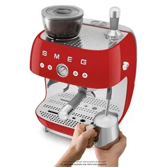 SMEG Retro 50’s Style Espresso Coffee Machine, EGF03RDUK (Red, 1650 W, 2.4 L)