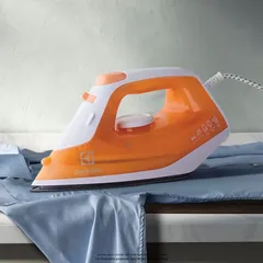 Electrolux EasyLine Steam Iron, ESI4007 (1600 W, 0.25 L)