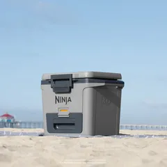 Ninja FrostVault Hard Cooler with Dry Zone (28 L)