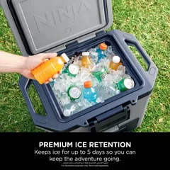 Ninja FrostVault Hard Cooler with Dry Zone (28 L)