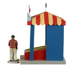 Lemax Skee Ball Game Battery-Operated Festive Decor Set (Multicolor, 4.5 V, 3 Pc.)