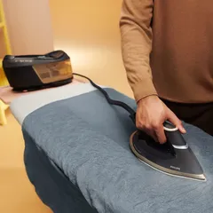 Philips PerfectCare 6000 Series Steam Generator Iron, PSG6064/86 (1.8 L, 2400 W)