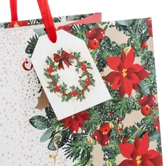 Atmosphera Christmas Present Print Large Gift Bag (1 Pc, 33.1 x 46 cm)