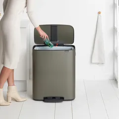 Brabantia Stainless Steel Bo Pedal Bin (36.3 x 54.1 x 65.2 cm, 60 L, Platinum)