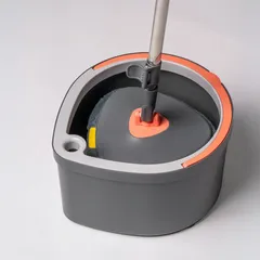 Holamopa Triangle Spin Mop & Bucket