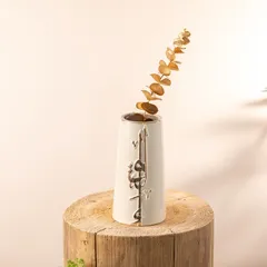 Otantik Liqaa Porcelain Flower Vase (Small, Beige & Gold)