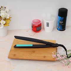 Olsenmark Ceramic Hair Straightener, OMH4062 (32 W)