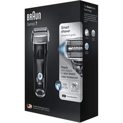 Braun Series 7 Wet & Dry Electric Shaver W/Travel Case, 7840s