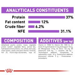 Royal Canin  Feline Nutrition Sterilised Cat Food (2 kg)