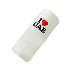 منشفة استحمام قطنية  مطرزة بعبارة أنا احب الإمارات باللون أحمر وأسود من BYFT (140 × 70 × 1 سم ، أبيض)