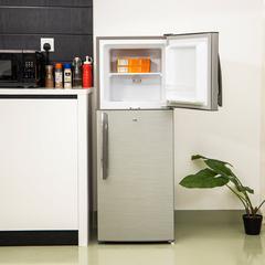 Geepas Freestanding Top Mount Refrigerator, GRF2209SXE (200 L)