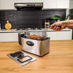 Geepas Deep Fryer W/Chrome Plated Basket, GDF36015 (2180 W, 3 L)