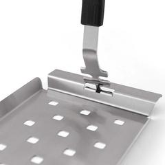 Broil King Solid Stainless Steel Grid Lifter (29.4 x 4.8 x 5 cm, Black/Silver)