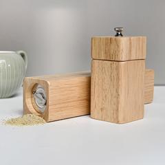 Fissman Salt or Pepper Mill (16 x 5 cm)