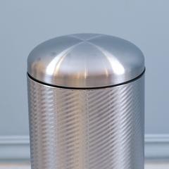 سلة مهملات ستانلس ستيل بغطاء فالكون دانوب هوم (30 لتر)