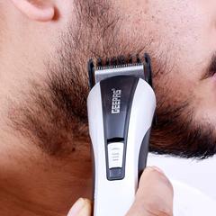 Geepas Rechargeable Beard Trimmer, GTR8676 (3 W)